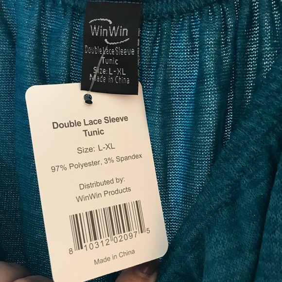 🎈GIFTED🎈double lace sleeve tunic - Picture 4 of 4